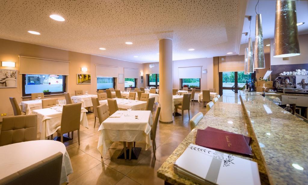 Hotel Des Alpes Роста Экстерьер фото